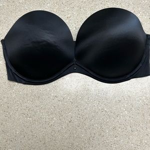 Victoria's Secret Strapless Black Bra  36D